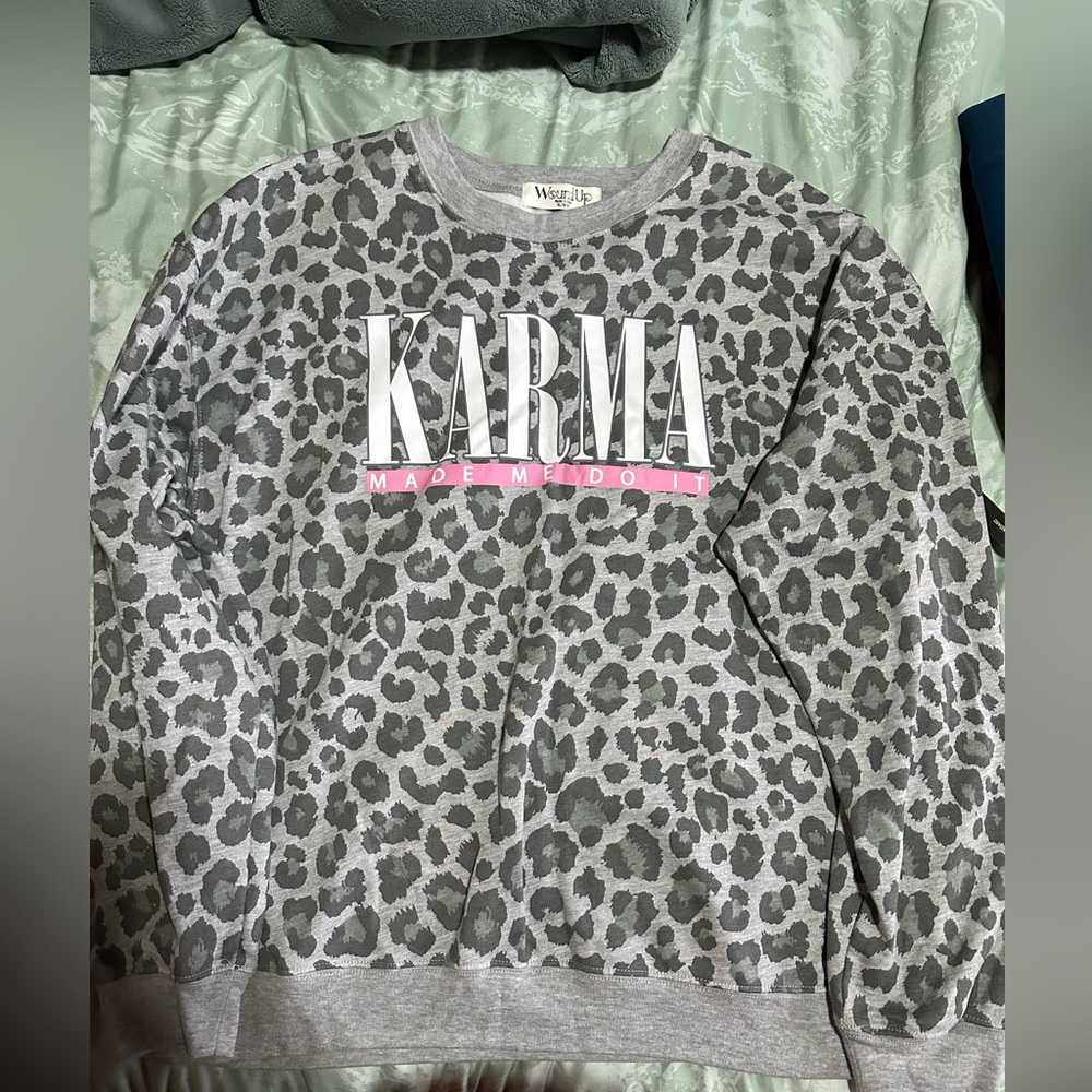 Xl sweatshirt